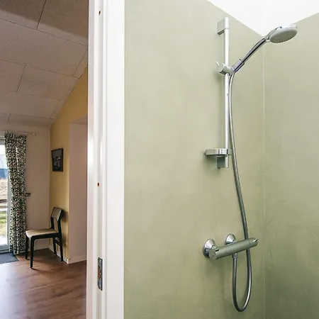 Vakantiehuis 8 Person In Blavand-by Traum
